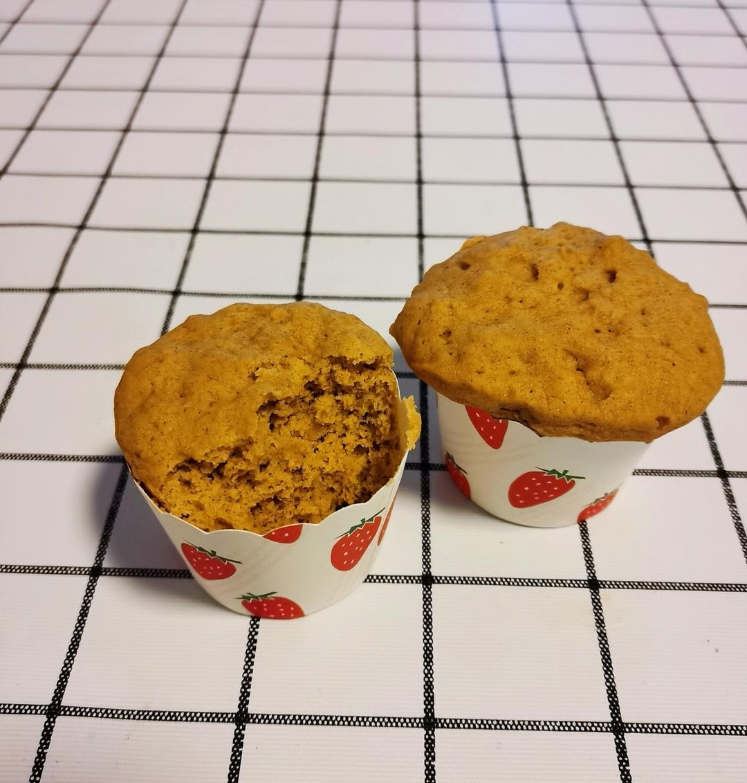 🍰0糖油微波炉“燕麦麸蛋糕”