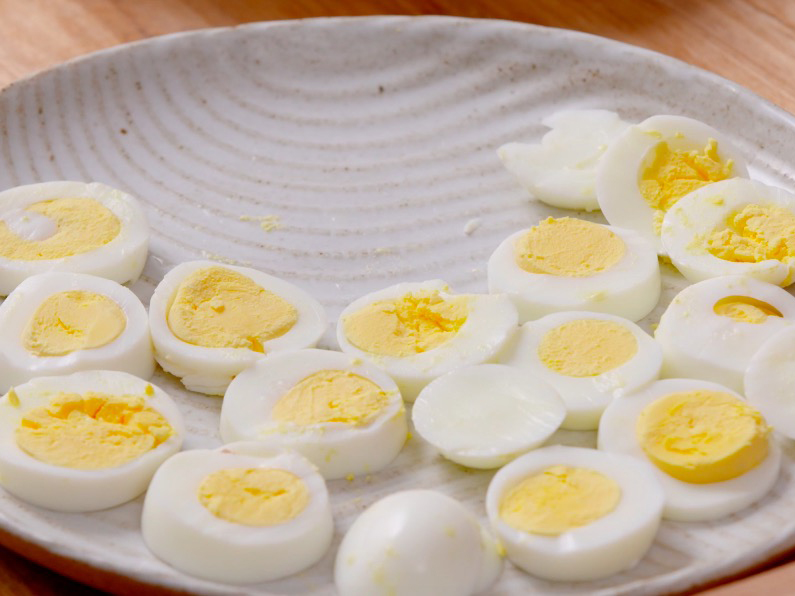 【金钱蛋】家常炒蛋，这个做法最入味！的做法 步骤2