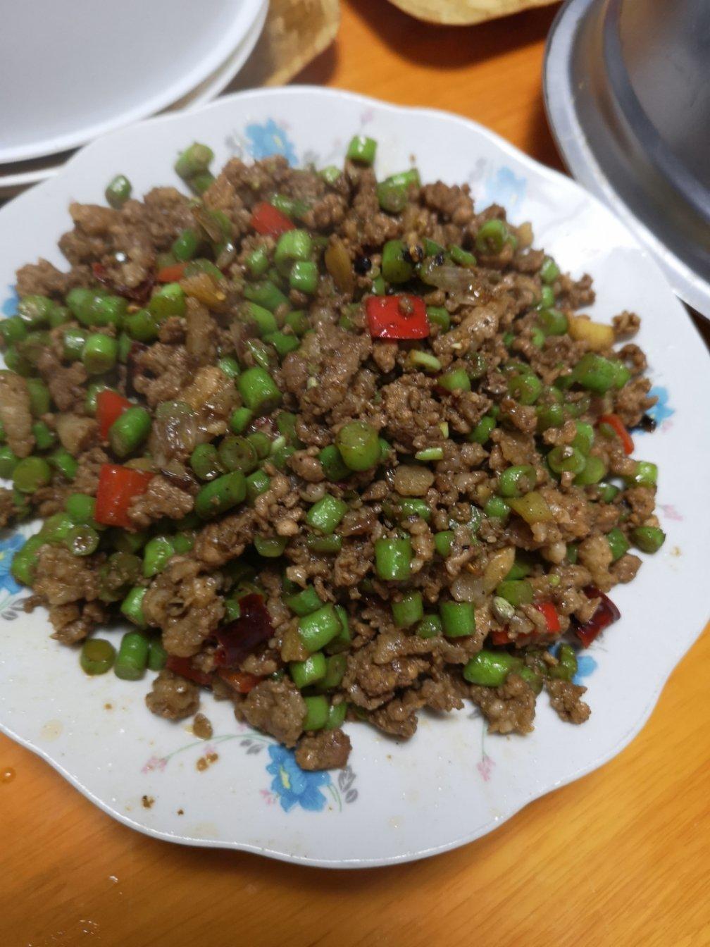 肉沫豆角下饭菜