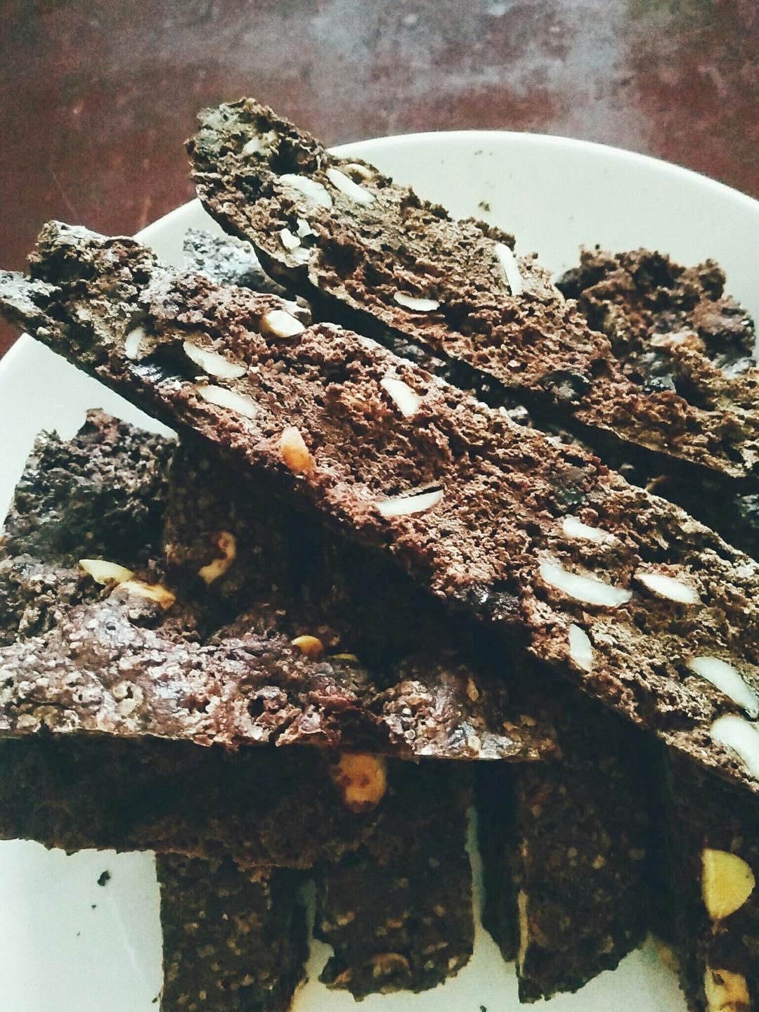 无油杏仁巧克力意式脆饼丨健康·零食（附7个意式脆饼成功要点）