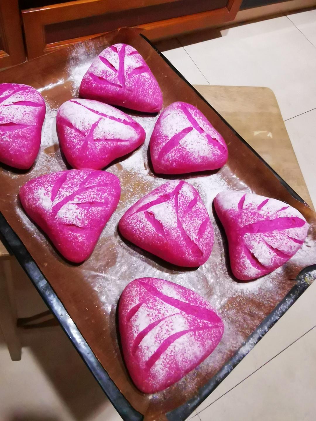 完美樱花乳酪软欧包，颜值与口味的巅峰