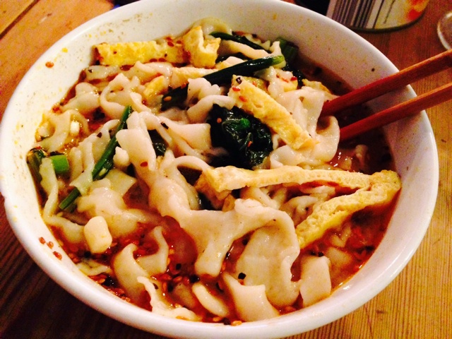 油泼辣子酸汤面