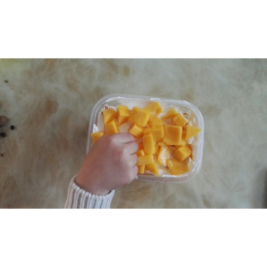 水果盒子蛋糕