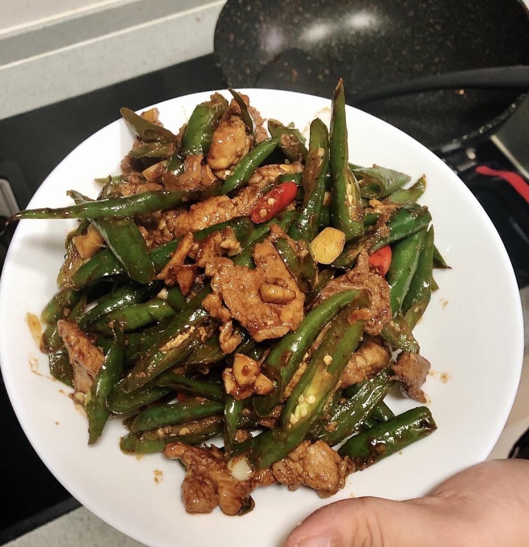 农家小炒肉【记忆中勾魂的油汤】