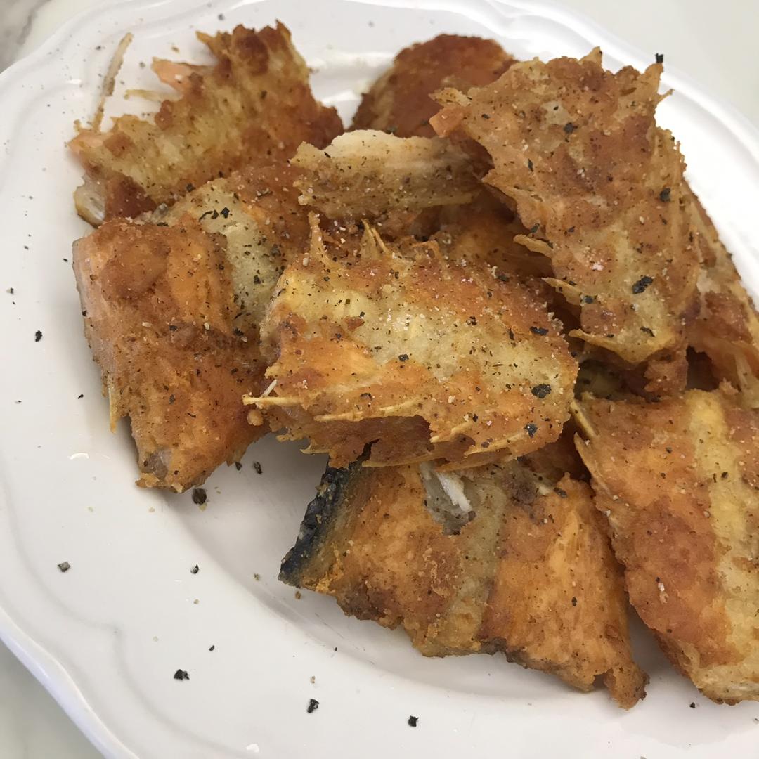香煎三文鱼骨
