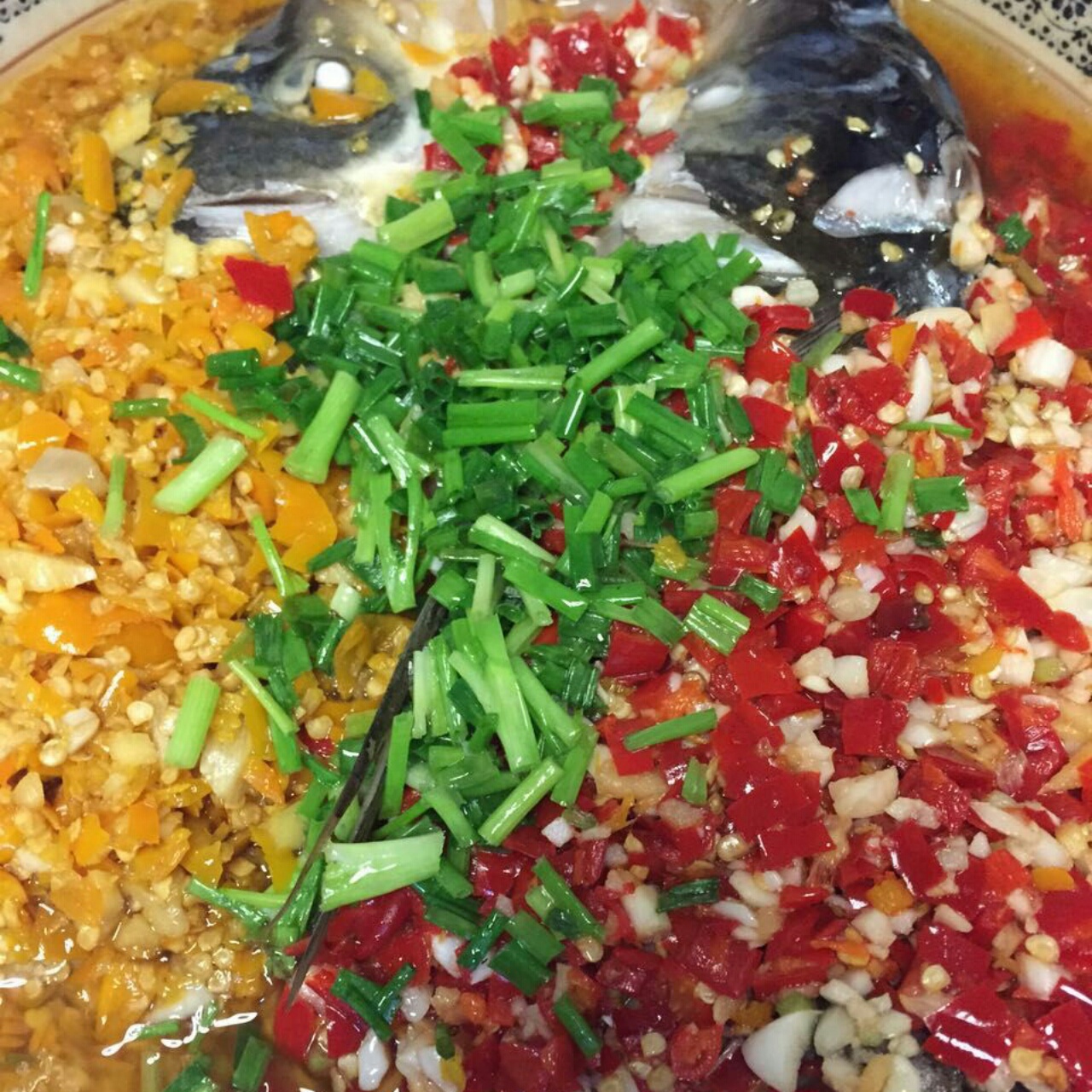 啊幽微做的剁椒鱼头                          做过 家里辣椒太多,弄