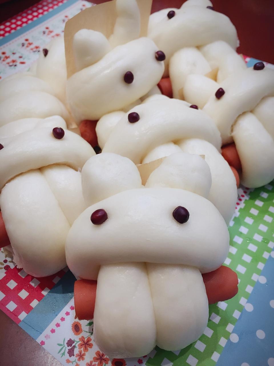 香肠兔子馒头卷