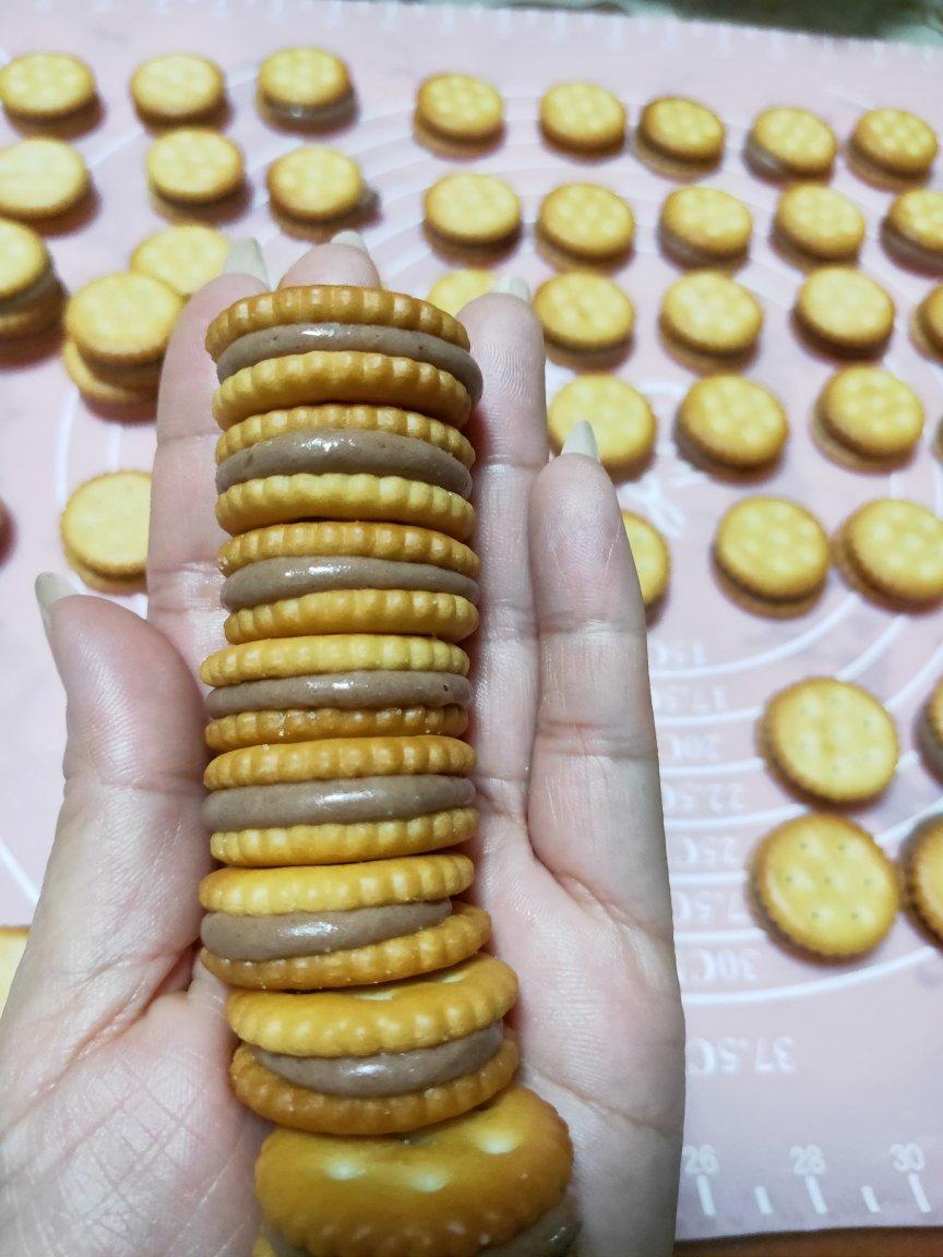 快手纽扣牛扎饼干