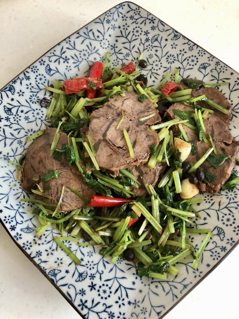 老妈秘制卤牛肉（附老卤养护大法）