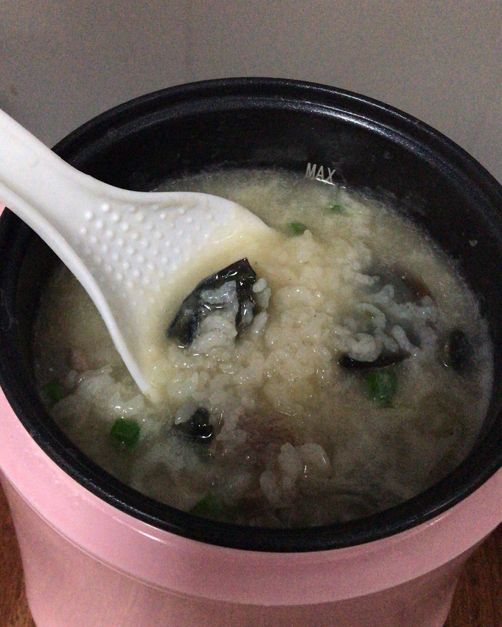 皮蛋瘦肉粥
