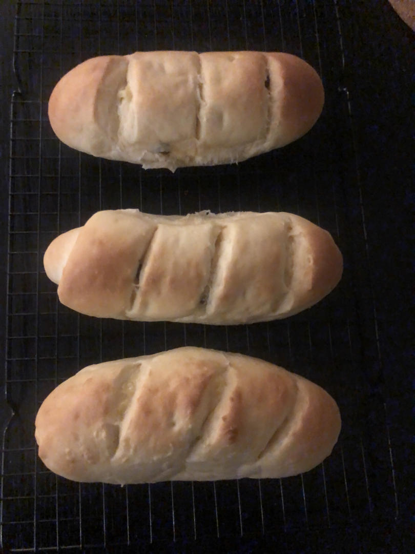 内心柔软的蔓越莓芝士软欧包