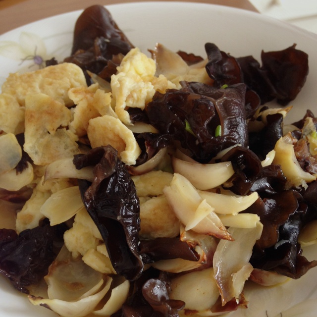 runninghui做的木耳炒百合