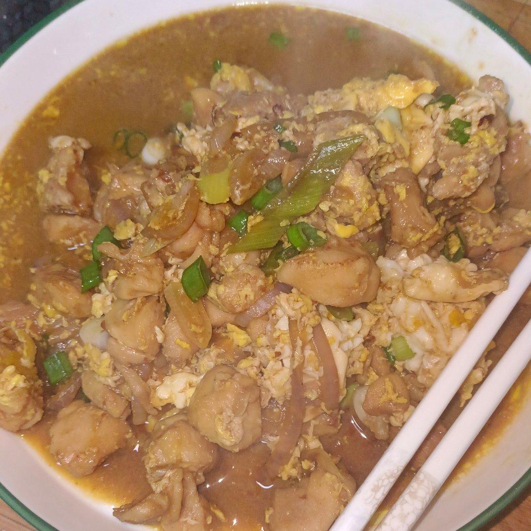 鸡腿肉焖蛋