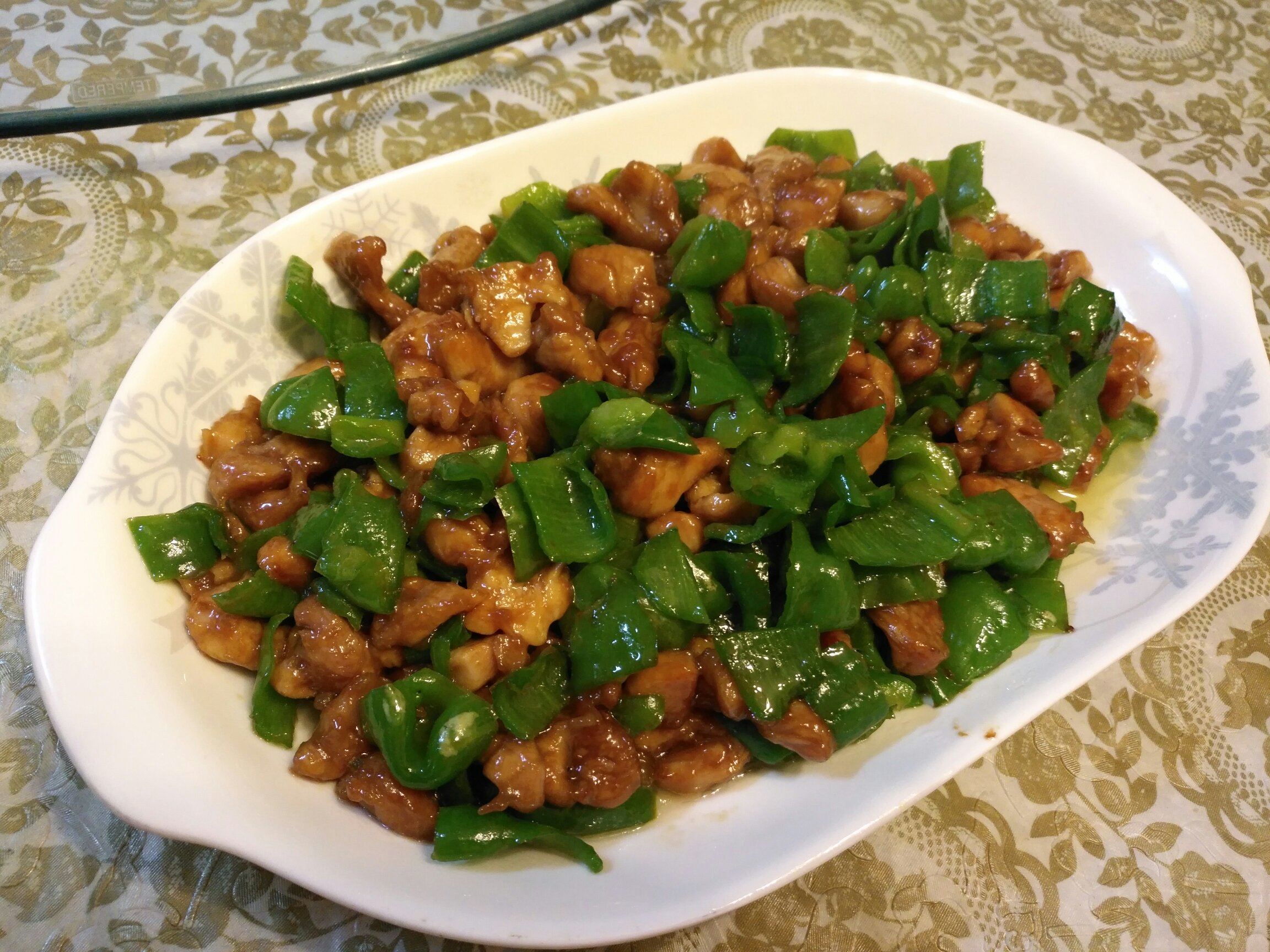 青椒炒鸡腿肉（大厨级别）