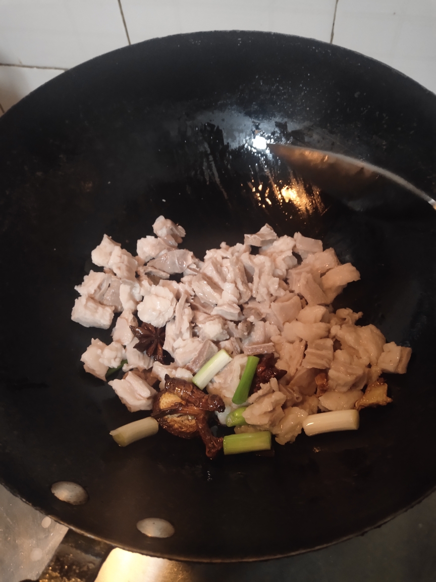 牛肉地瓜梗咸菜的做法 步骤6