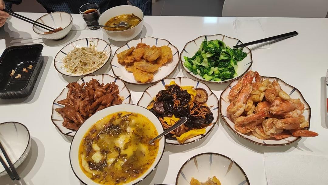 家庭聚餐