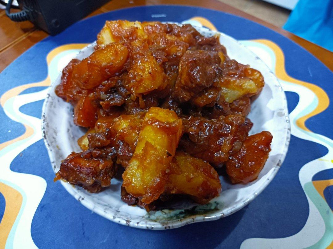 红烧排骨土豆