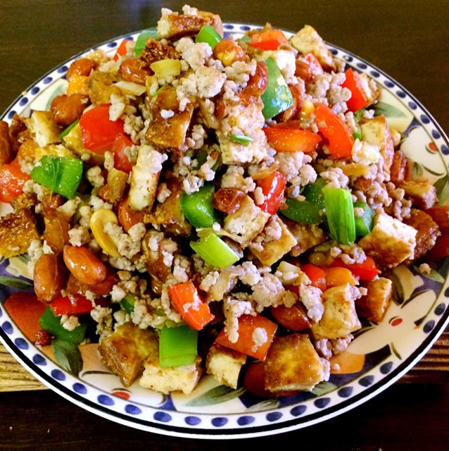 院子里一棵板栗树做的秘制炒八宝