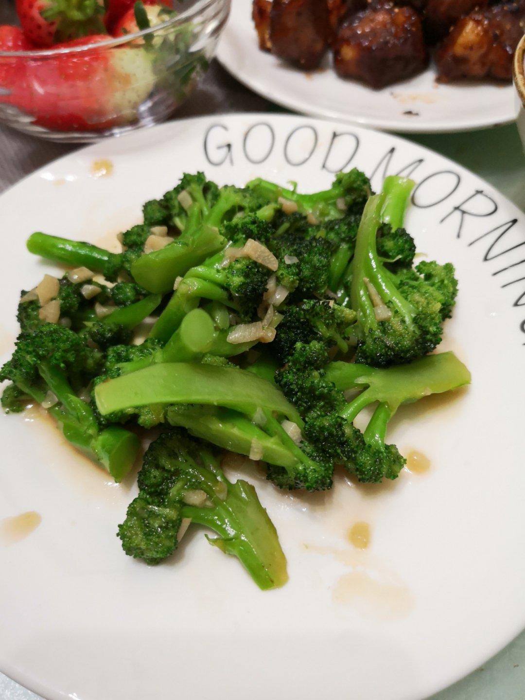 蚝油蒜蓉西兰花