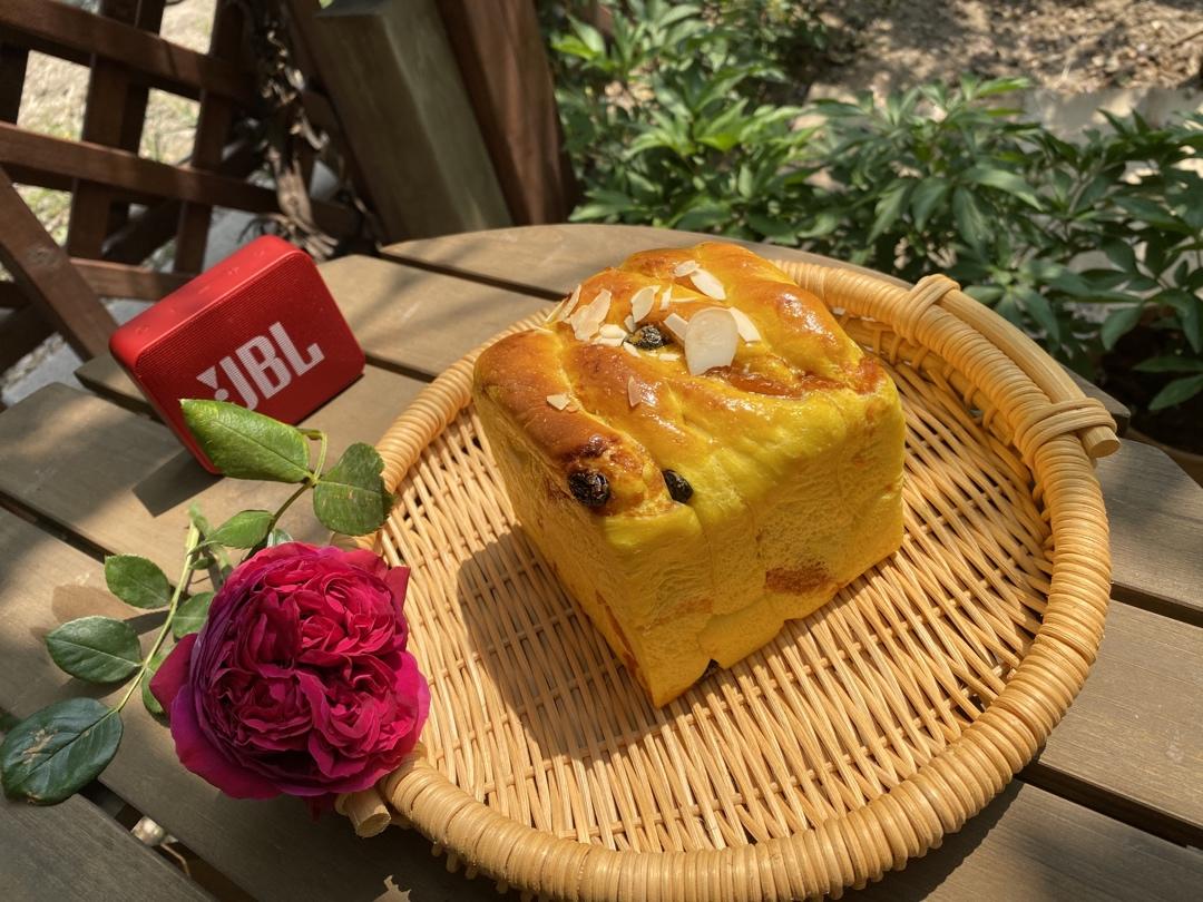 双倍美味南瓜吐司（双重南瓜，美味加倍）