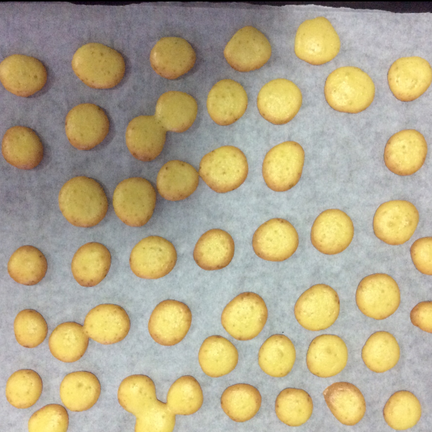 儿时的回忆---蛋黄元