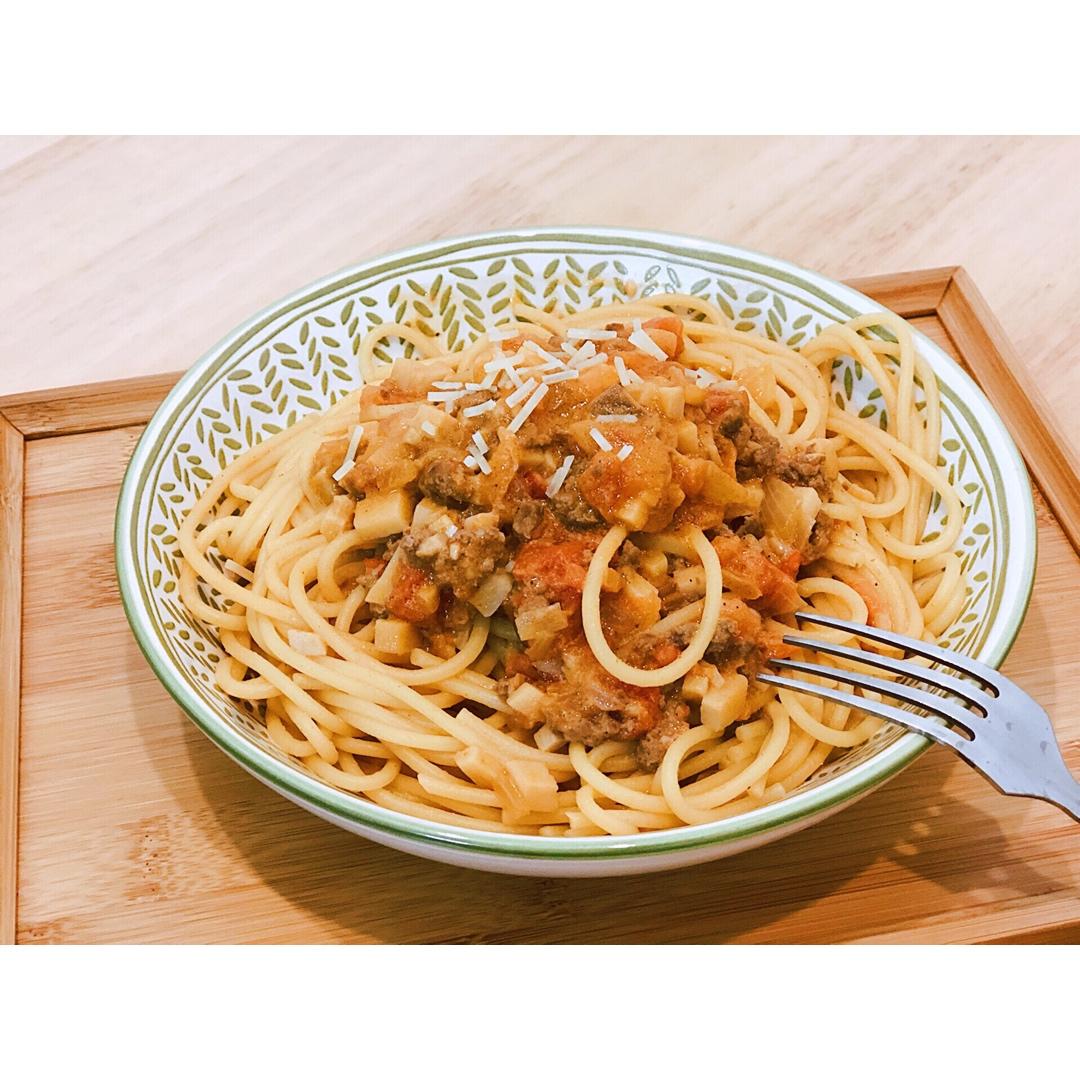 （完胜必胜客的）番茄肉酱意大利面～