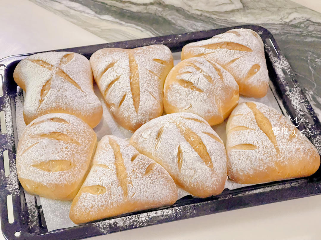 万能软欧包，几天还是软软的，随意改馅料一次发酵