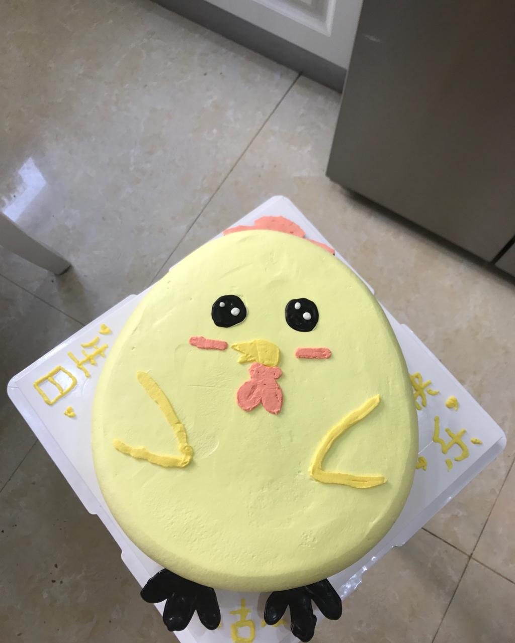 carrie自制烘培工坊做的立体小鸡蛋糕