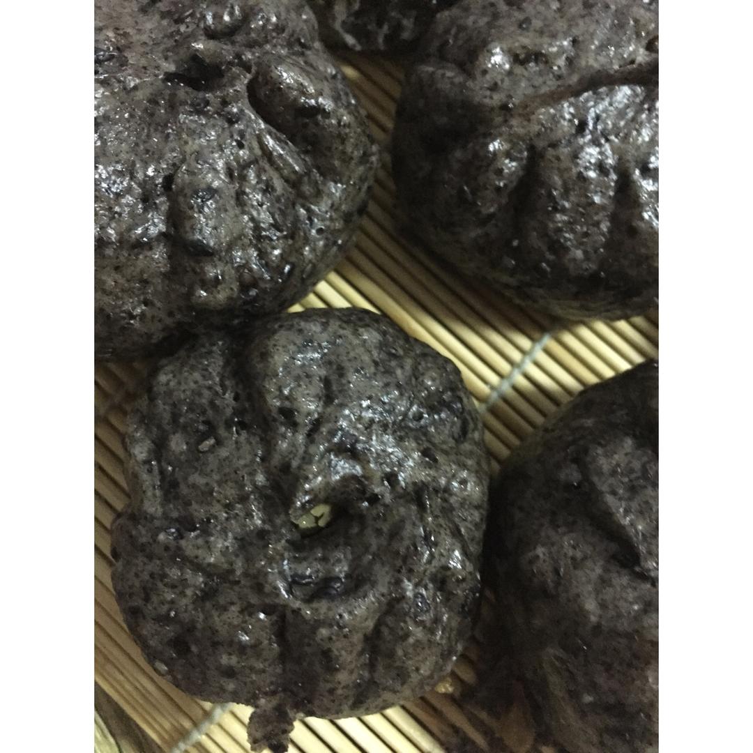 黑芝麻馒头