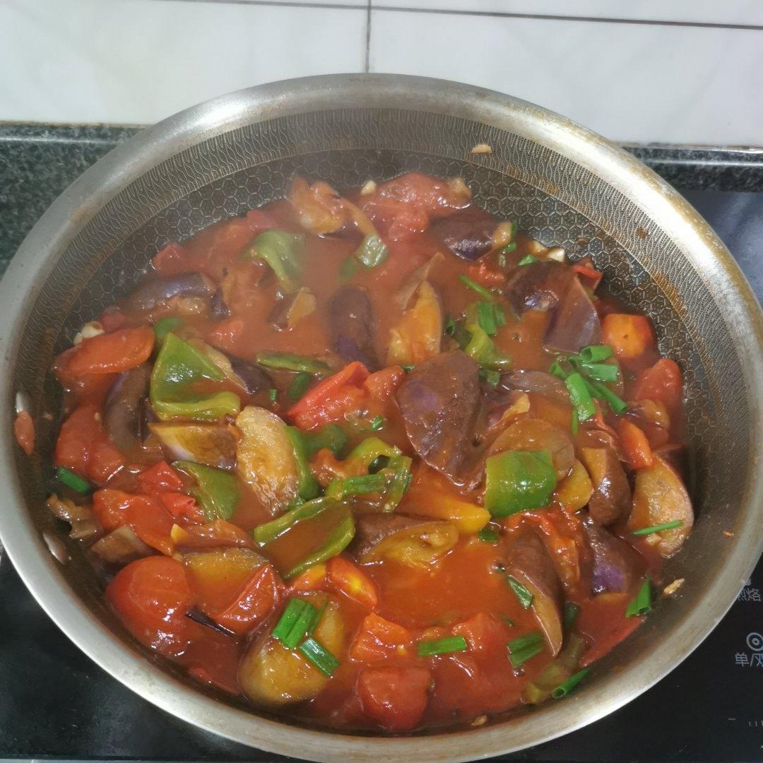 5分钟快手下饭菜#番茄炒茄子🍅番茄家族