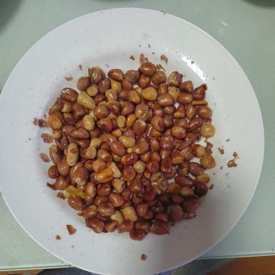 又香又脆不发软的炒花生米