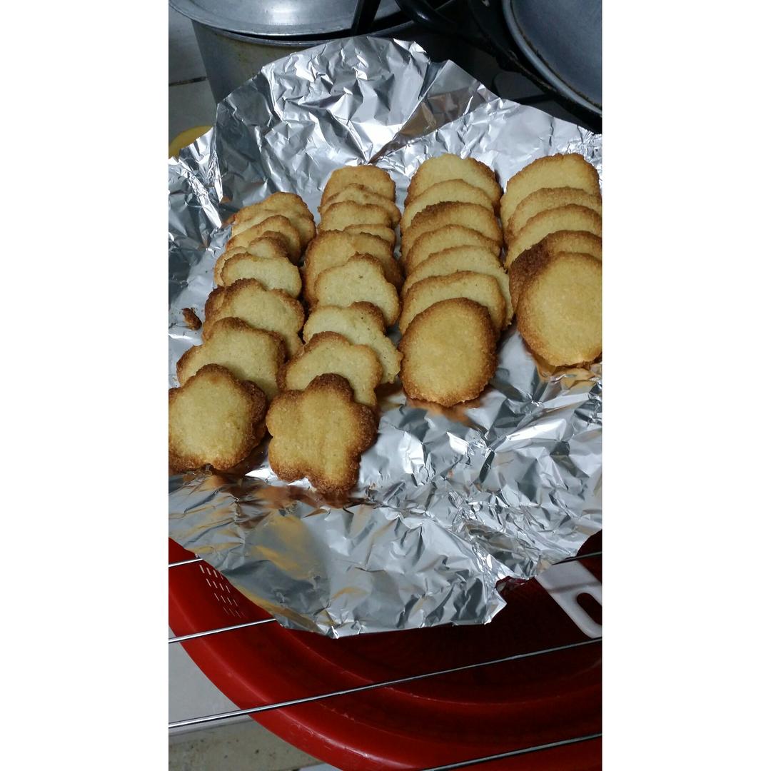 《Tinrry下午茶》教你做椰子脆片
