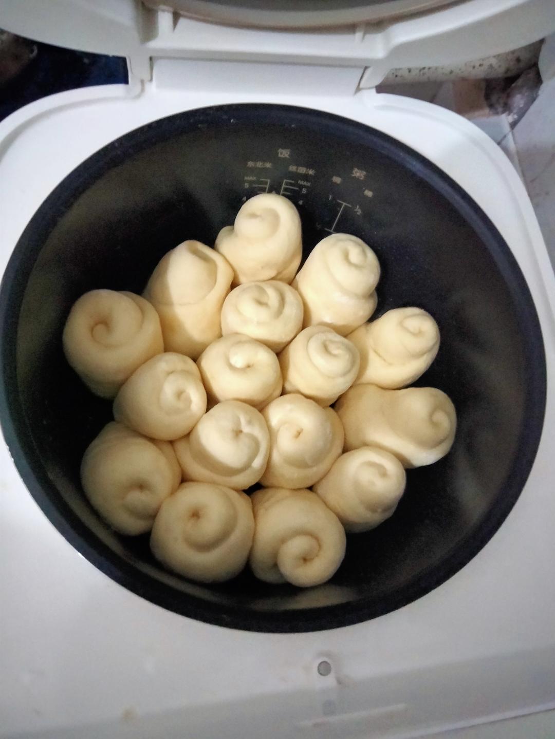 电饭煲做面包，不用黄油，不用面包机，照步骤做一定成功