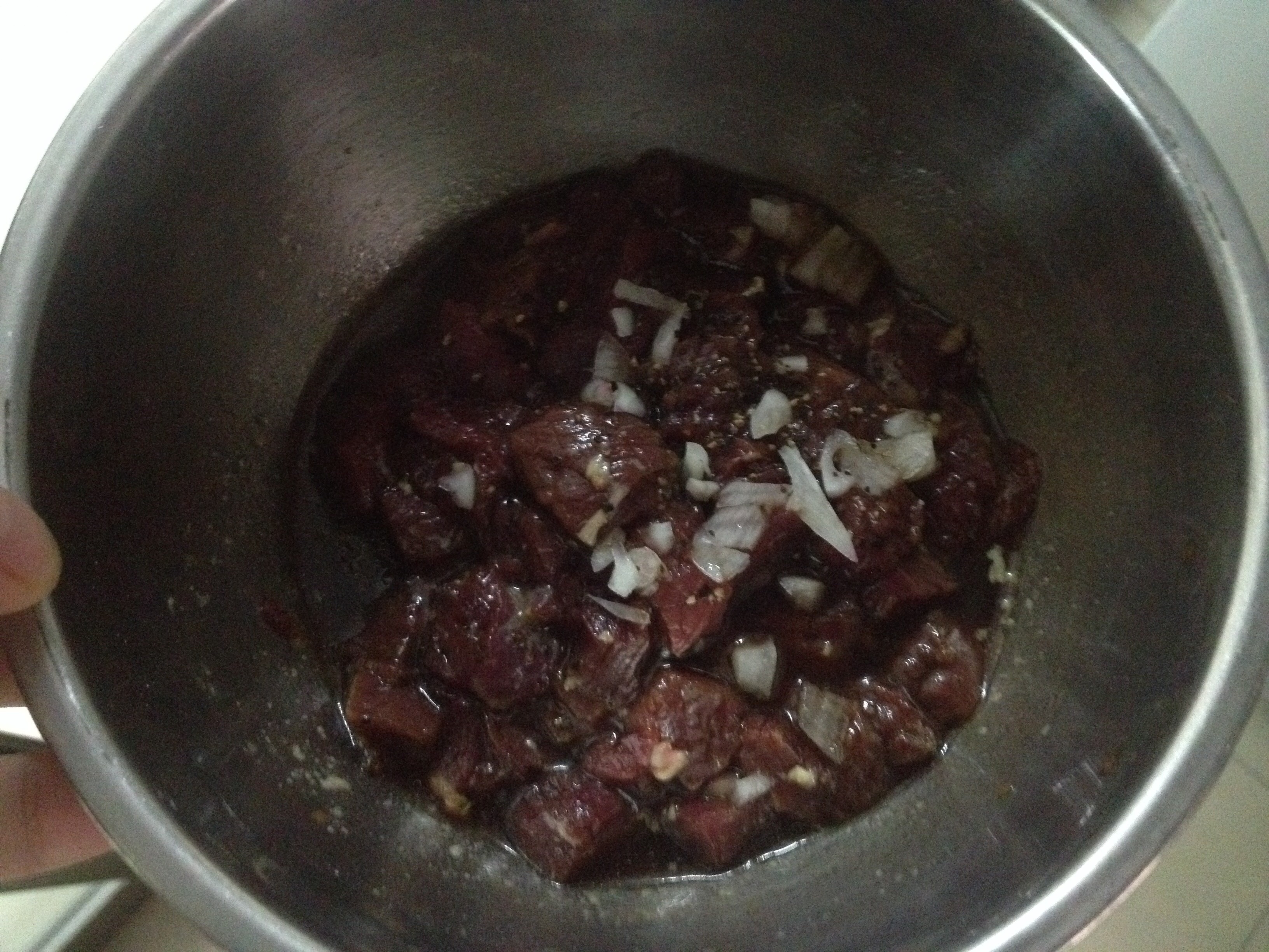 牛肉丁杏鲍菇与芦笋的做法 步骤5