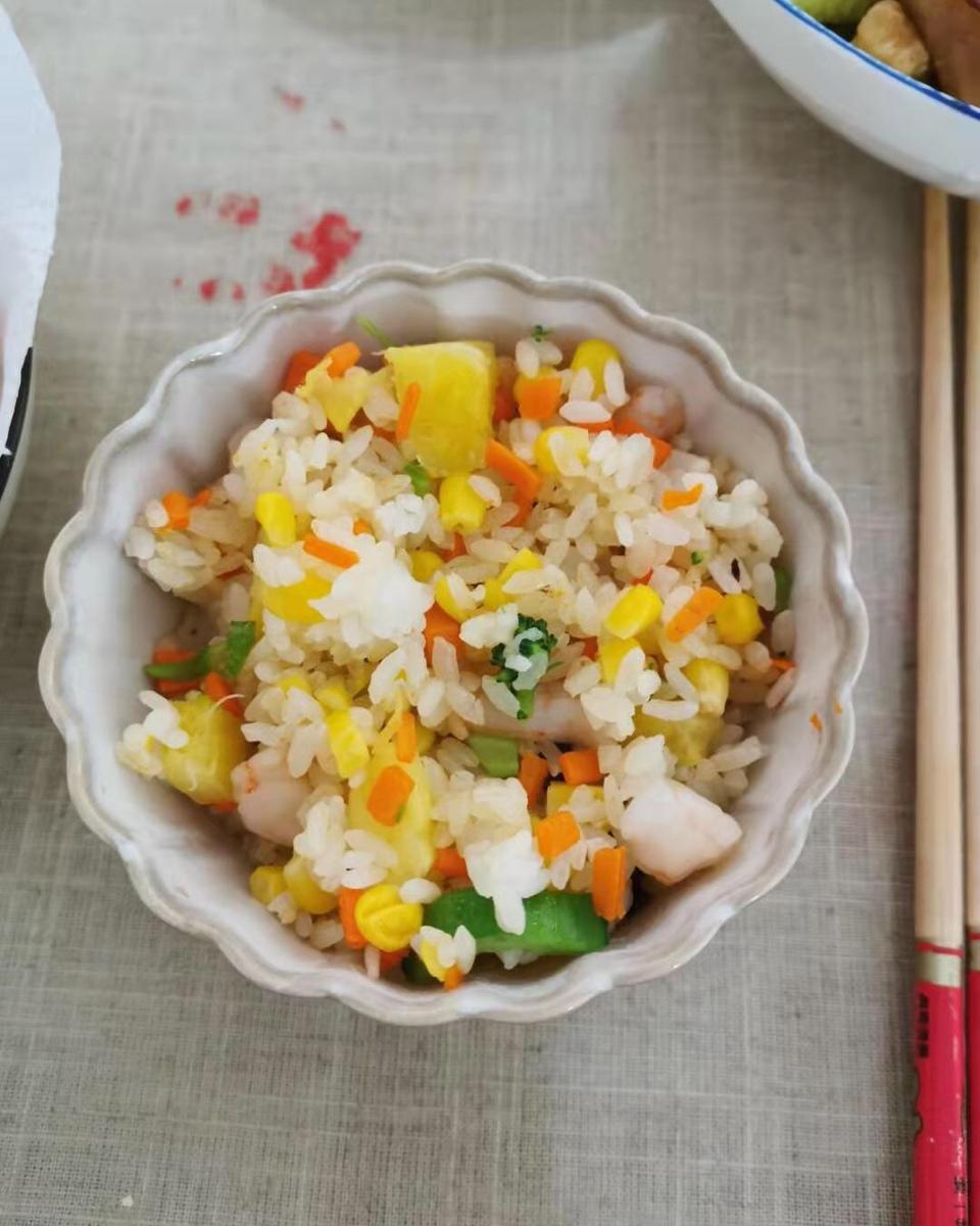 菠萝炒饭