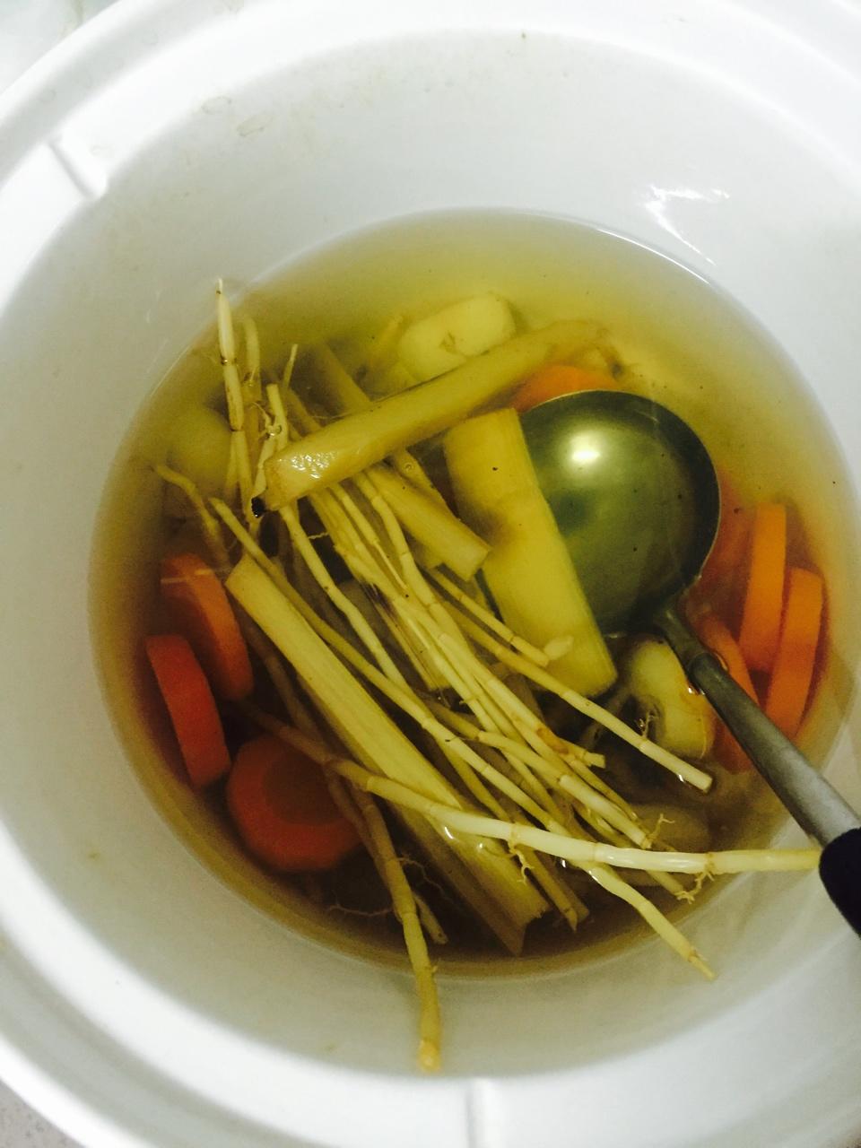 夏日降火特饮——茅根竹蔗水