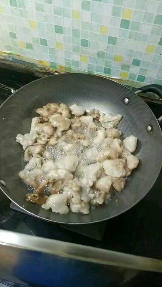 熬猪板油