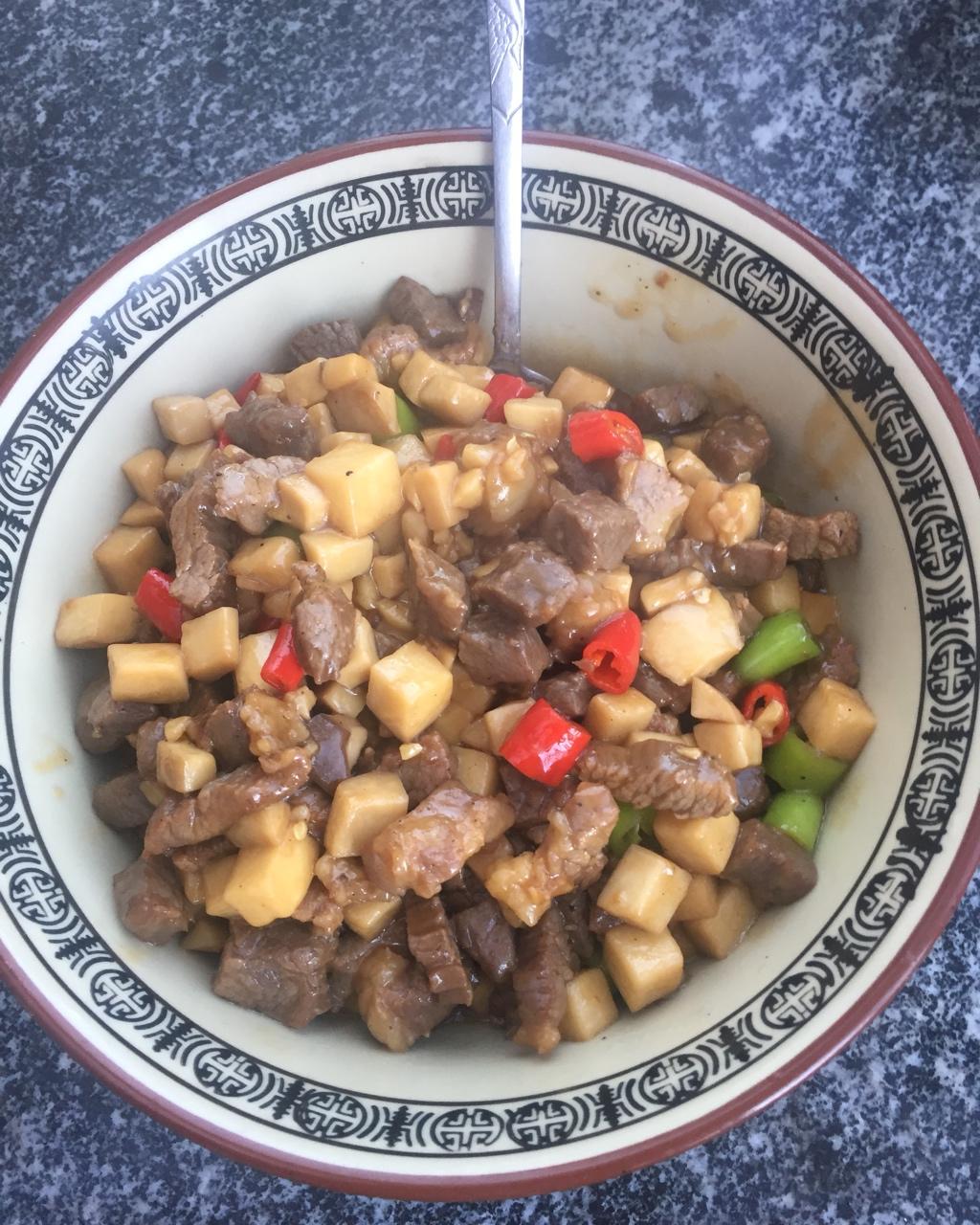 家常菜~杏鲍菇烧牛肉粒