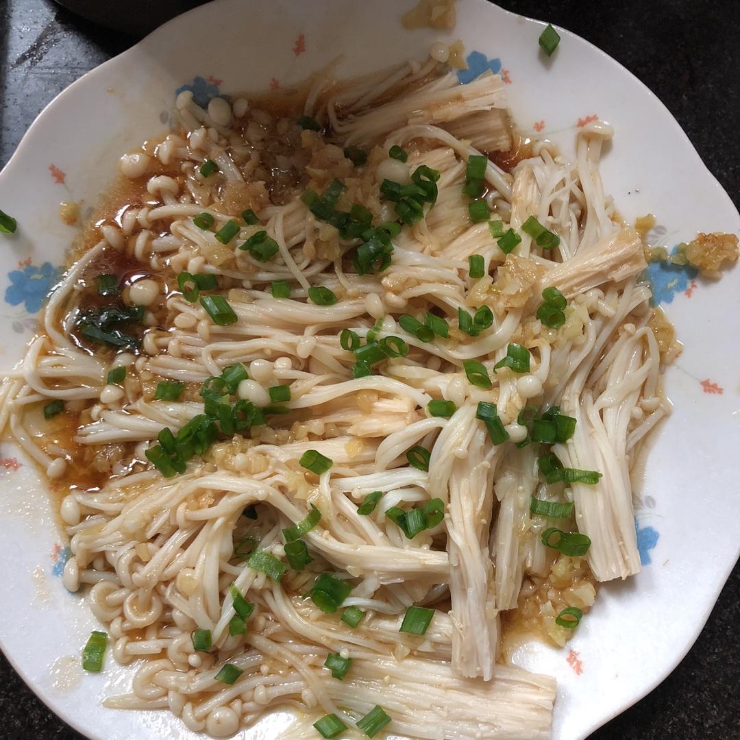 蒜蓉蒸金针菇