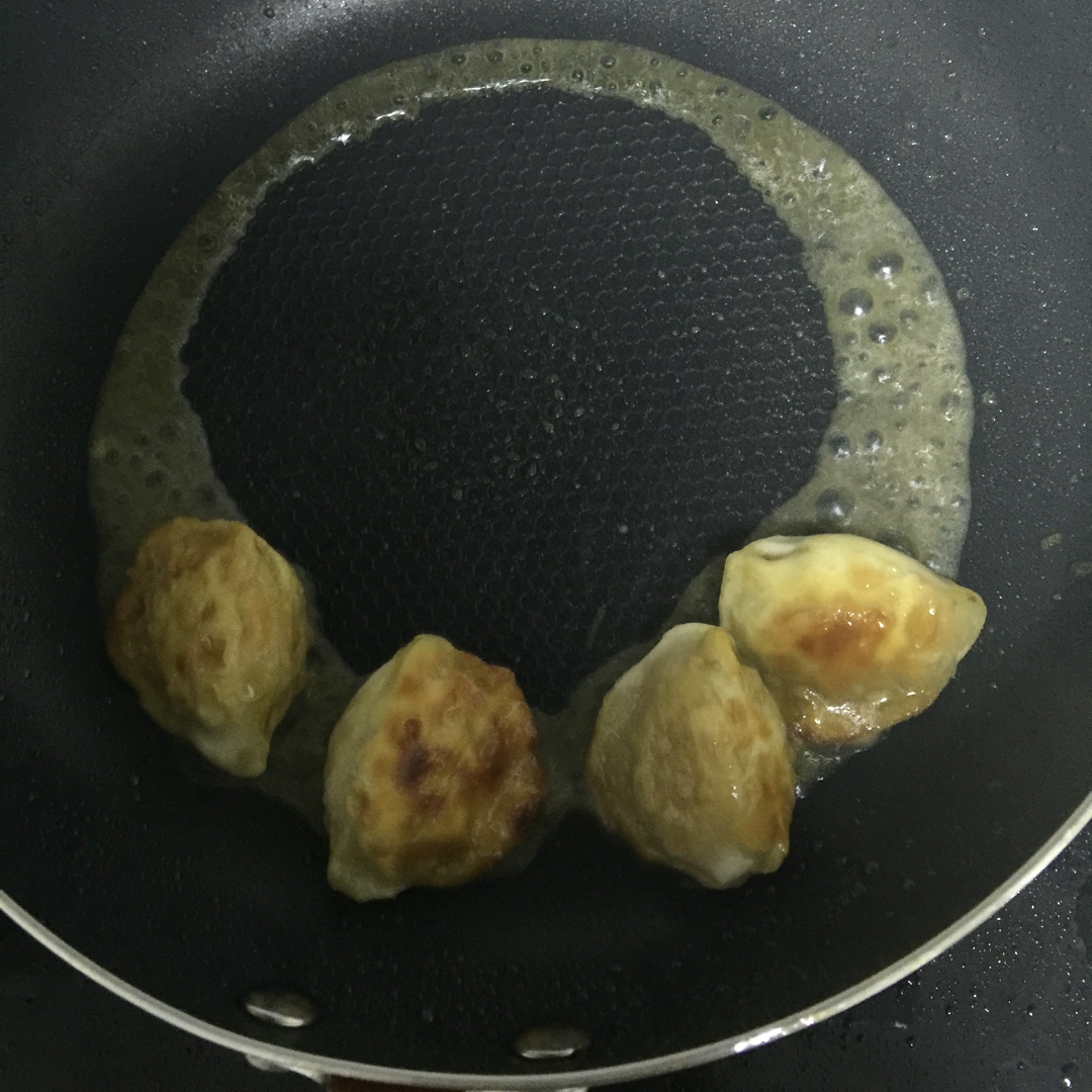 超级简单做煎饺