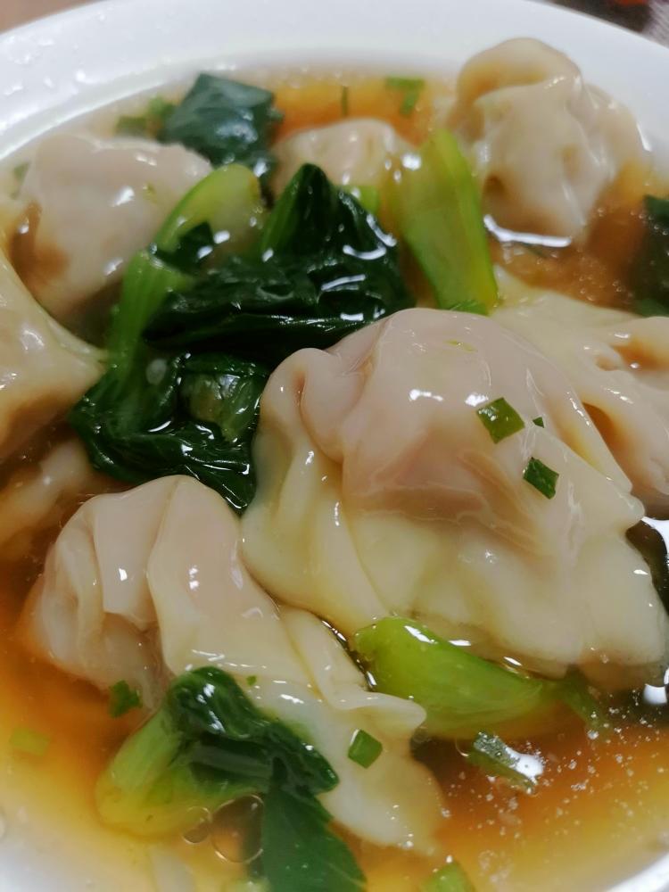 菜肉馄饨的做法