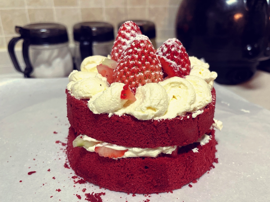 四寸红丝绒草莓蛋糕（海氏c40）的做法