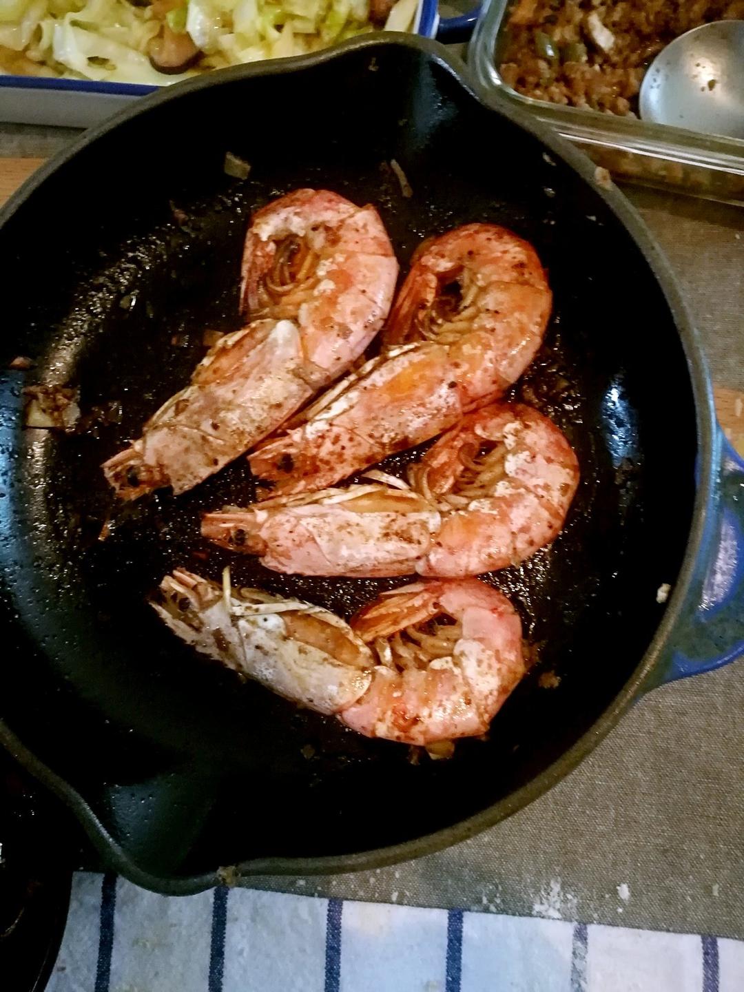 蒜香煎阿根廷红虾