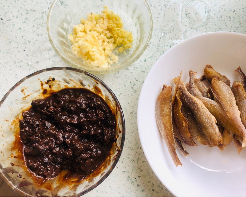 豆豉黄花鱼罐头，超棒的下酒菜🍶的做法 步骤4