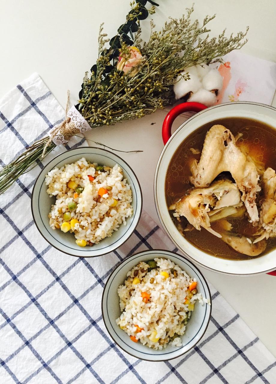 正宗韩式参鸡汤