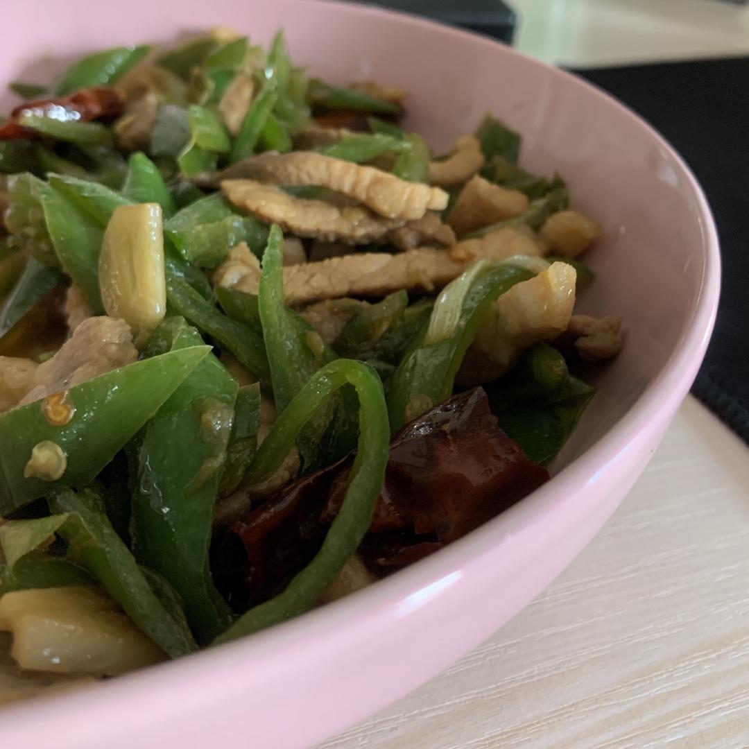 家常尖椒炒肉