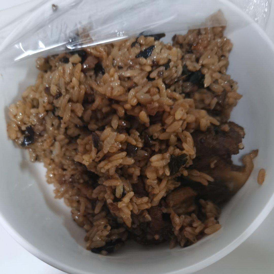 电饭煲做排骨煲仔饭