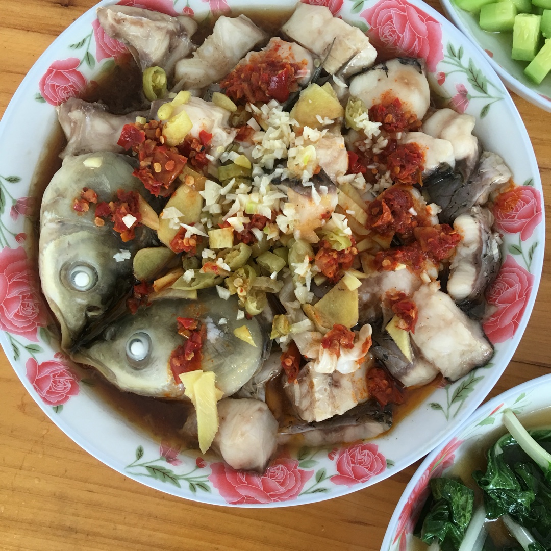 湘菜：剁椒蒸鱼块