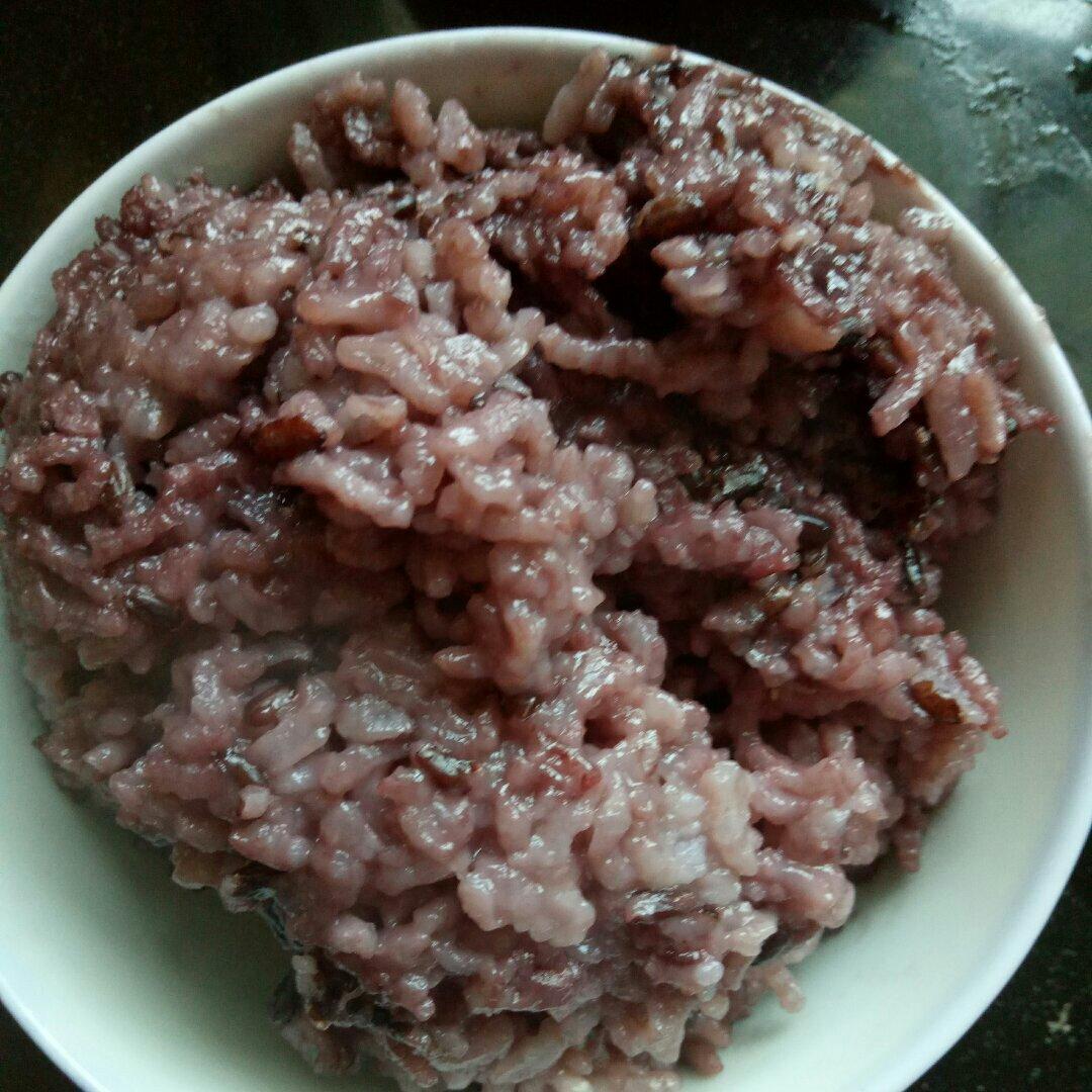 黑米饭