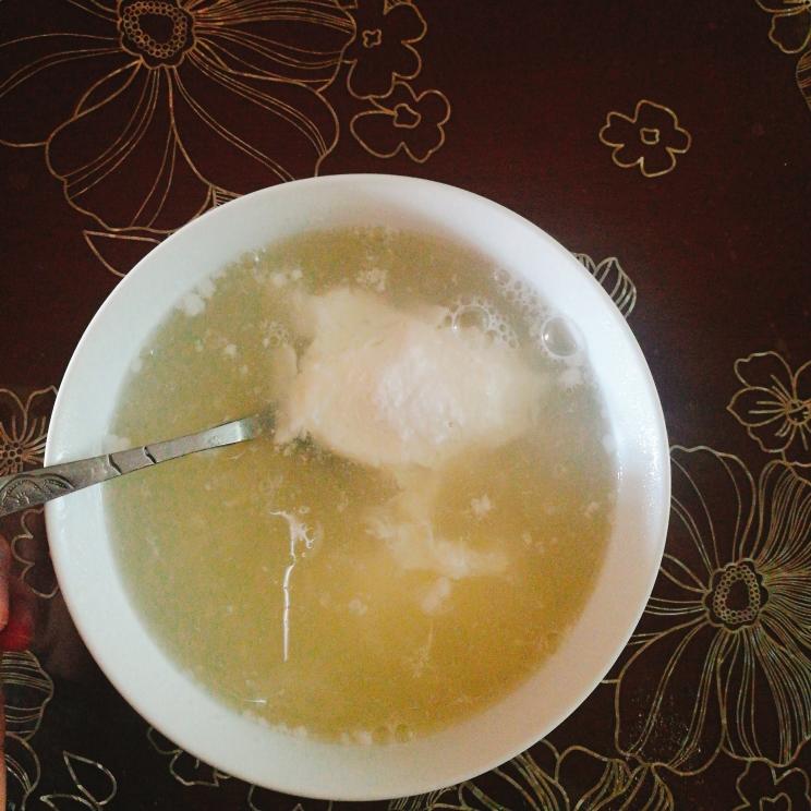 水泼蛋小面汤的做法